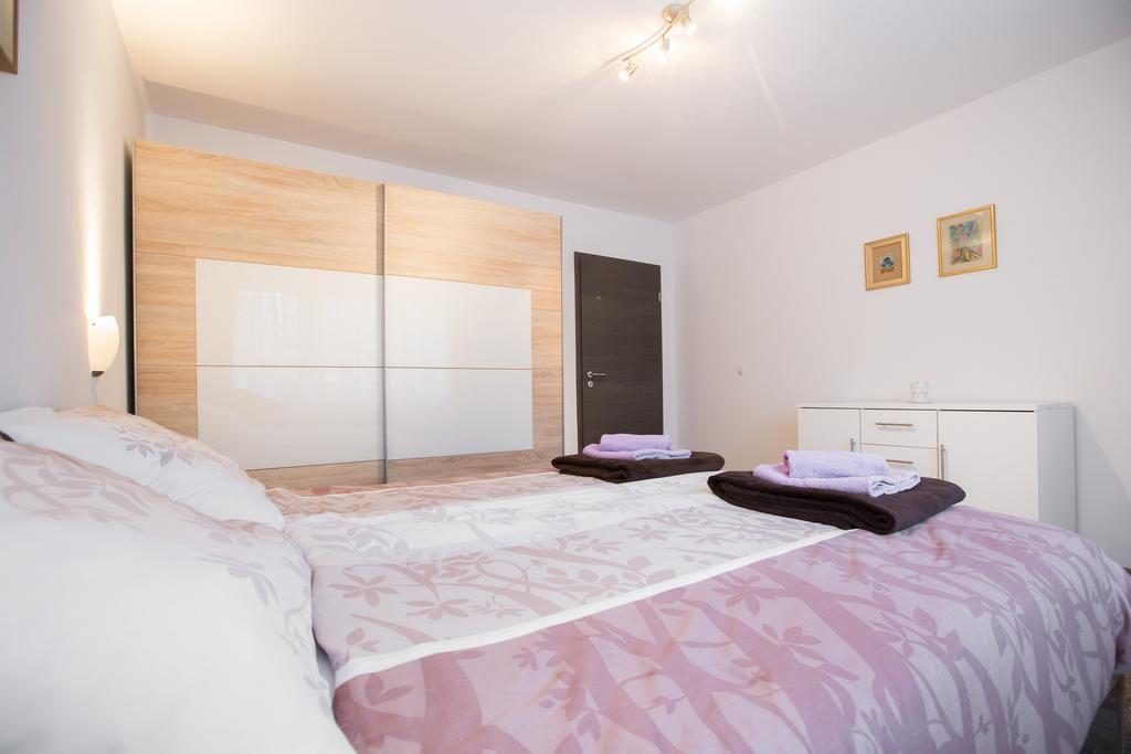 Apartment Max Загреб Екстериор снимка
